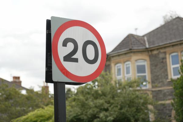 20mph sign