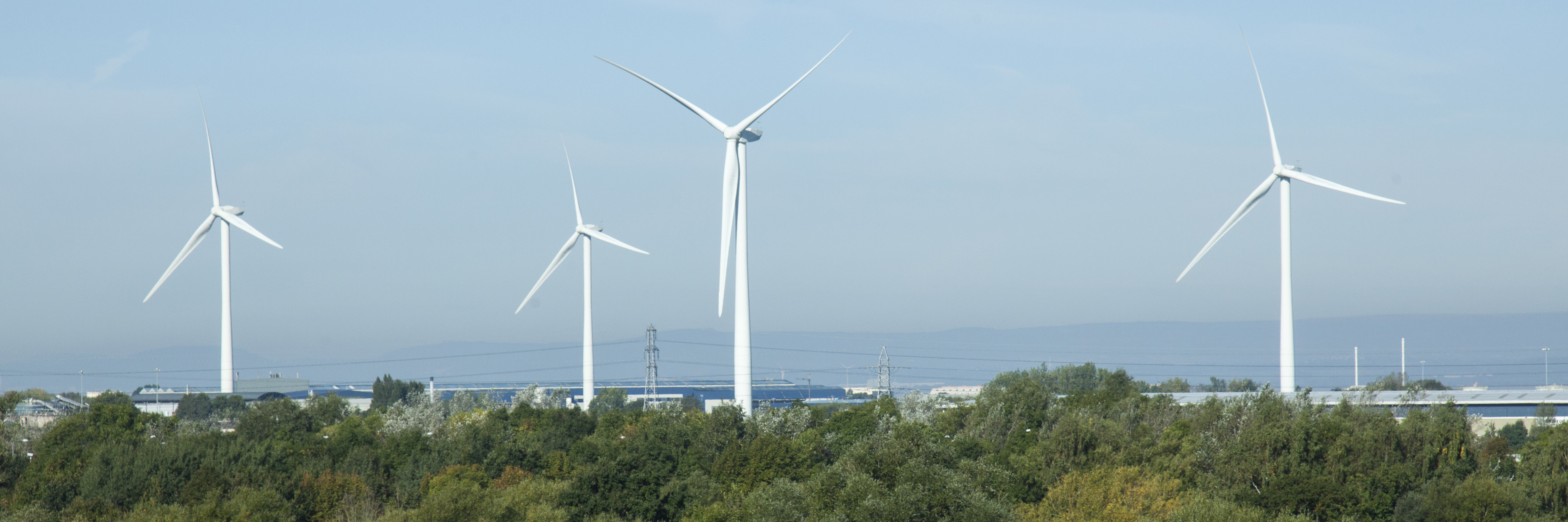 4 wind turbines at Avonmouth